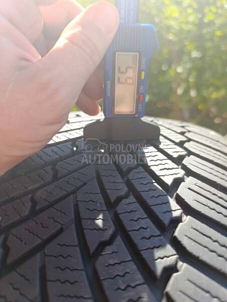 Continental 225/45 R17 Zimska
