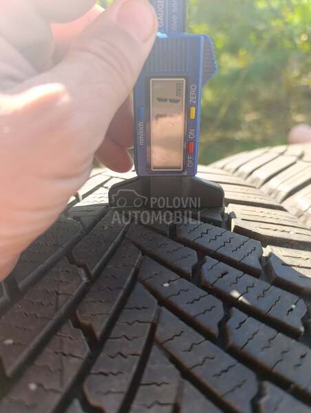 Continental 225/45 R17 Zimska