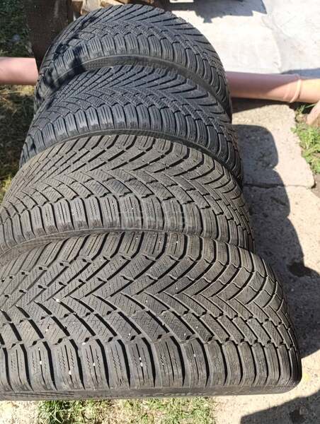 Continental 225/45 R17 Zimska