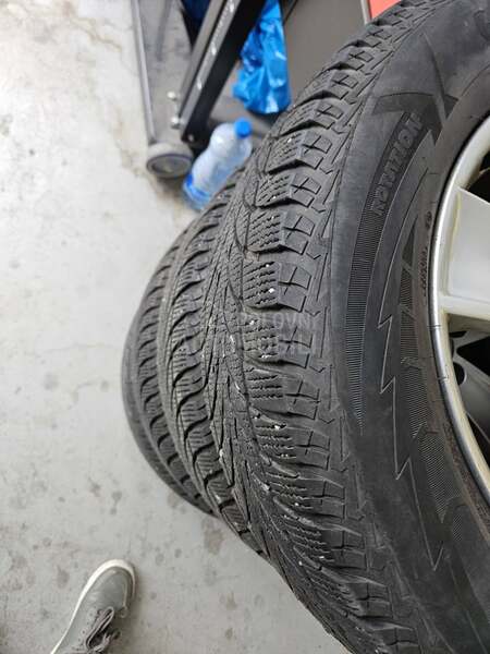 Goodyear 215/65 R16 Sve sezone