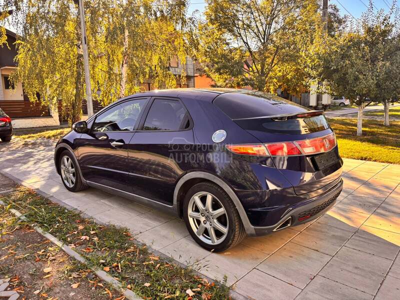 Honda Civic 