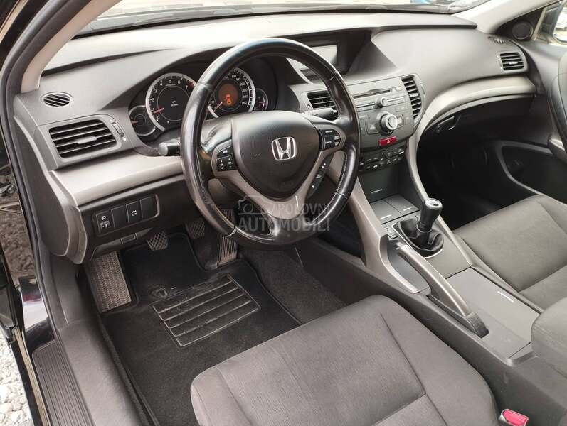 Honda Accord 2.0 Elegance