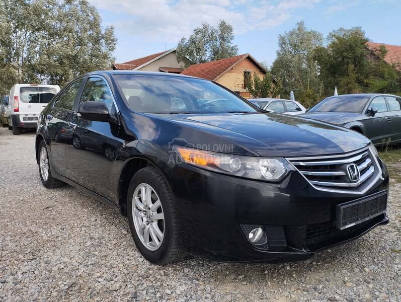 Honda Accord 2.0 Elegance