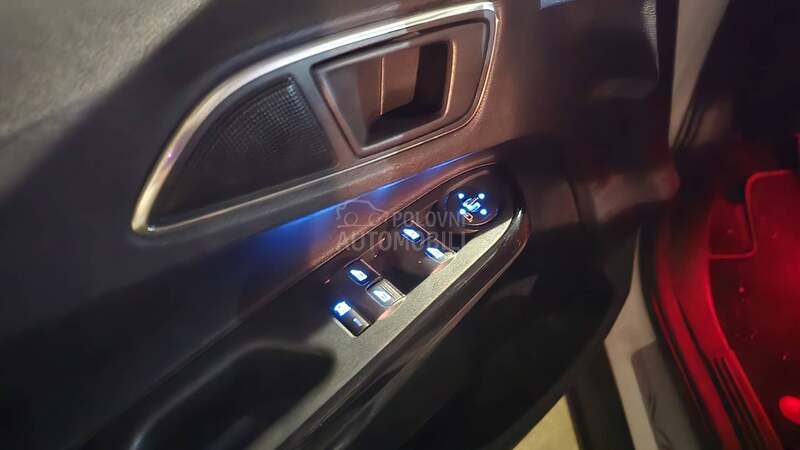 Ford B-Max TITANIUM ultra