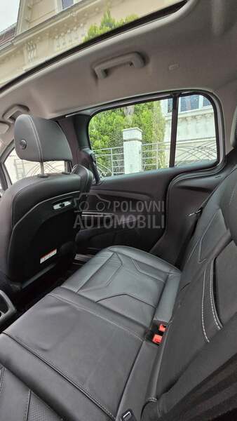 Ford B-Max TITANIUM ultra