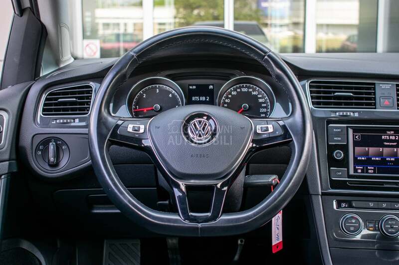 Volkswagen Golf 7 