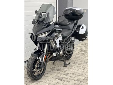 Kawasaki Versys 1000 GT