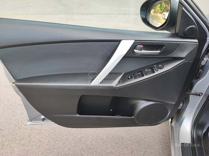 Mazda 3 1.6