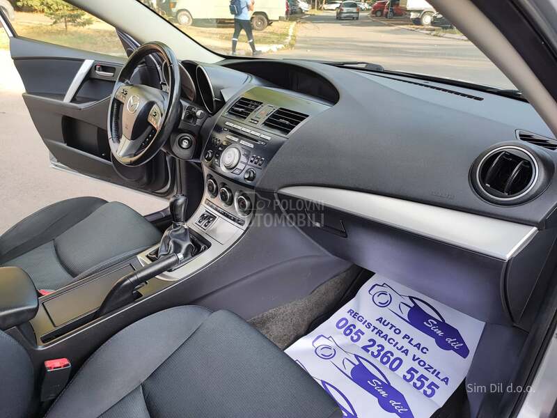 Mazda 3 1.6
