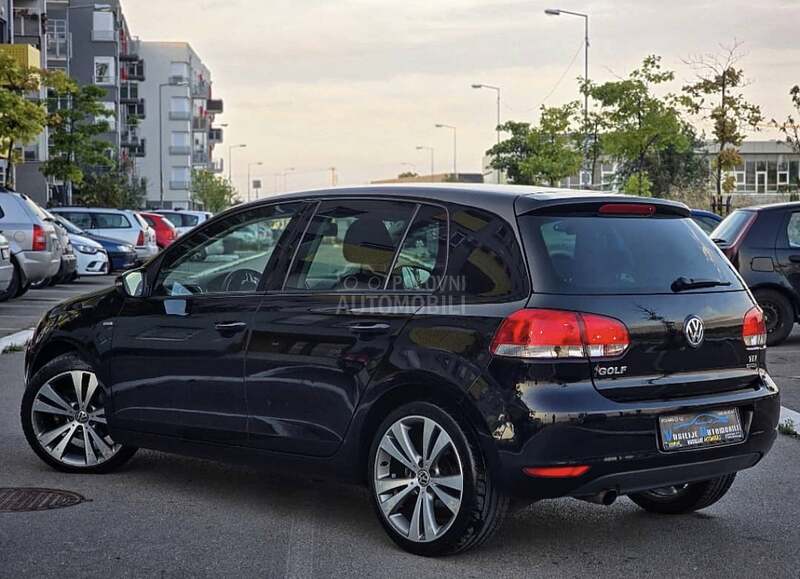 Volkswagen Golf 6 1.6tdi/Match