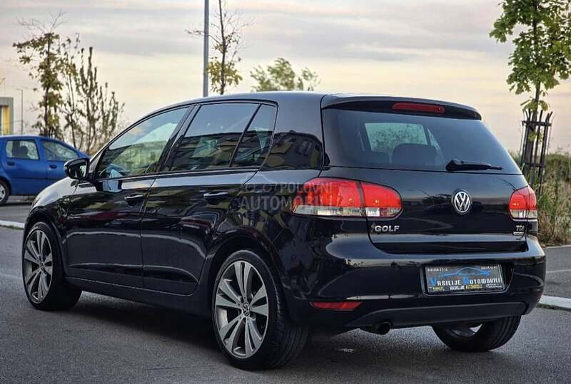 Volkswagen Golf 6 1.6tdi/Match
