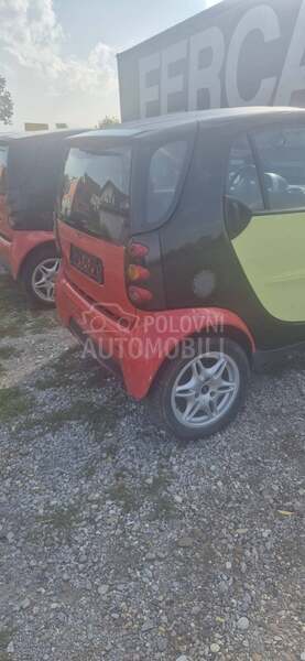 Smart ForTwo vise komada