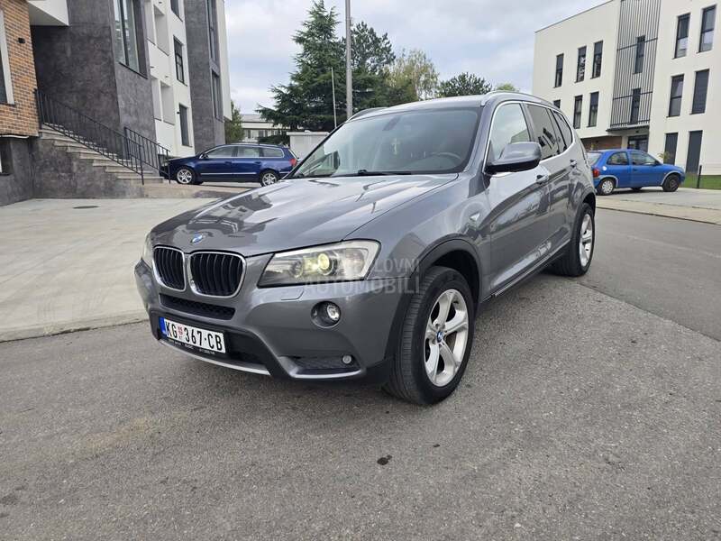 BMW X3 XDRIVE autom vel.nav