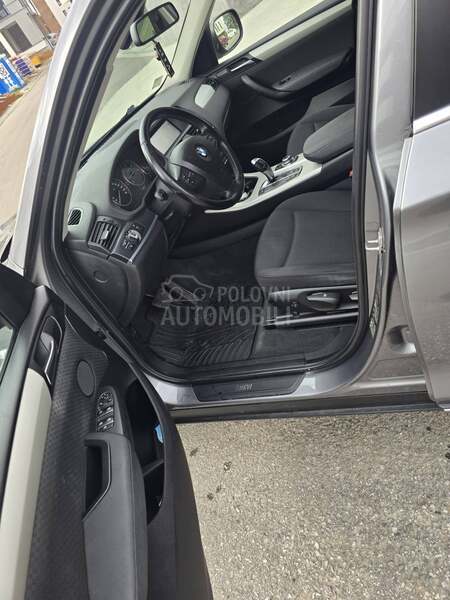 BMW X3 XDRIVE autom vel.nav