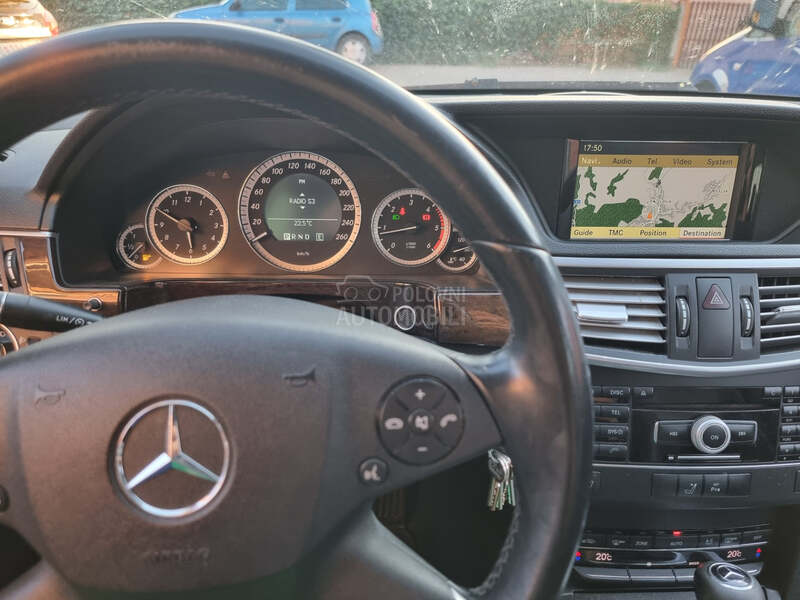 Mercedes Benz E 200 CDI AUT