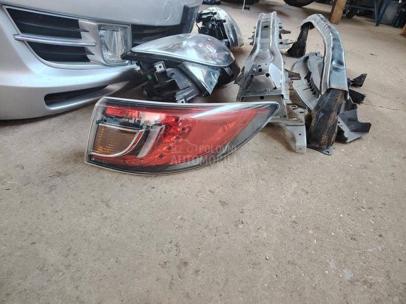 Branik, hauba, farovi, krila