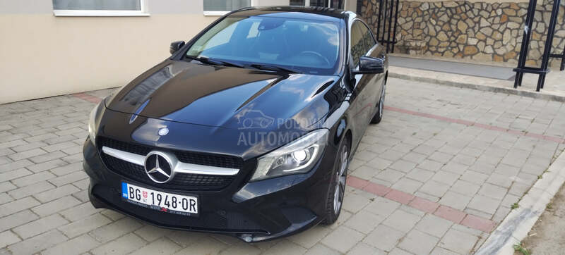 Mercedes Benz CLA 220 