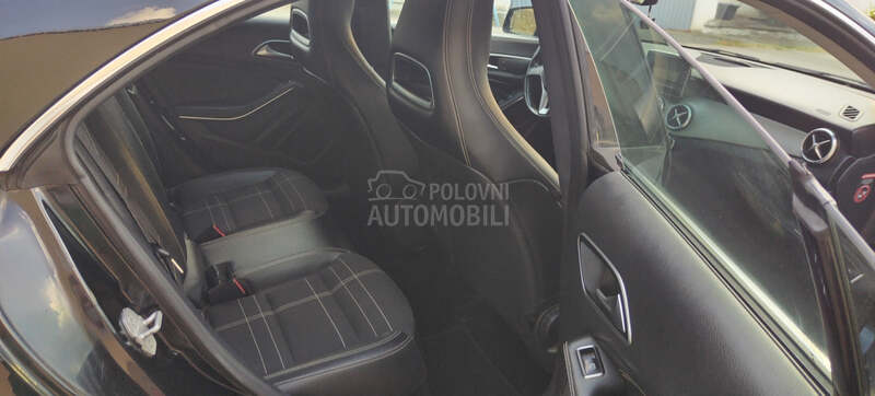 Mercedes Benz CLA 220 