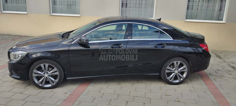 Mercedes Benz CLA 220 
