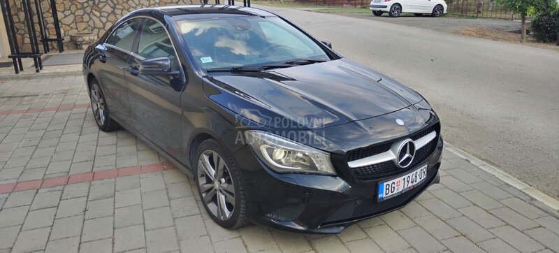 Mercedes Benz CLA 220 