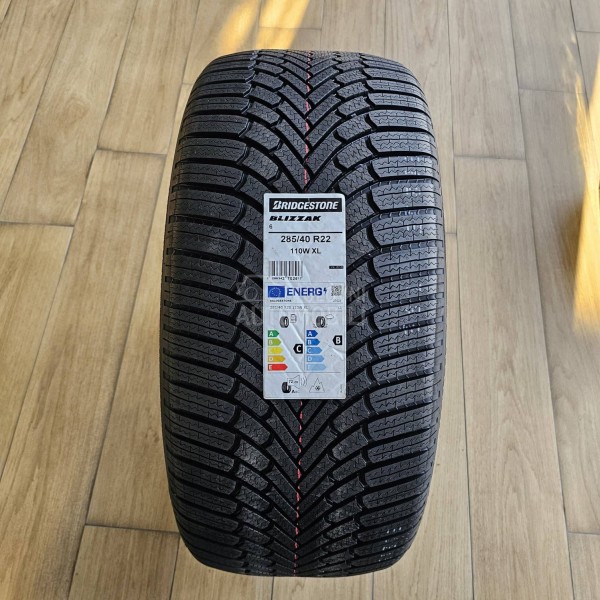 Bridgestone 325/35 R22 Zimska
