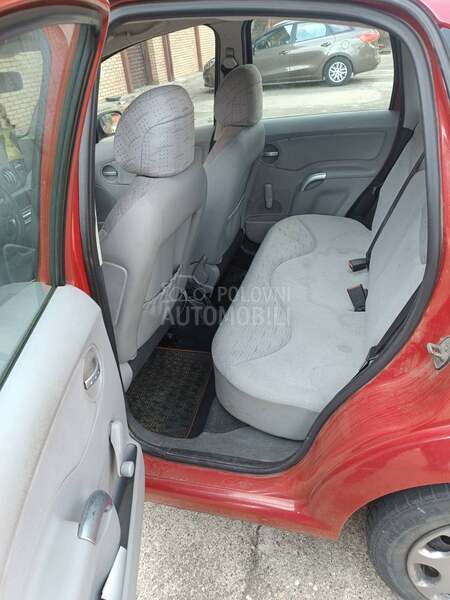 Citroen C3 1,4 8V