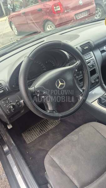 Mercedes Benz C 220 c220 cdi