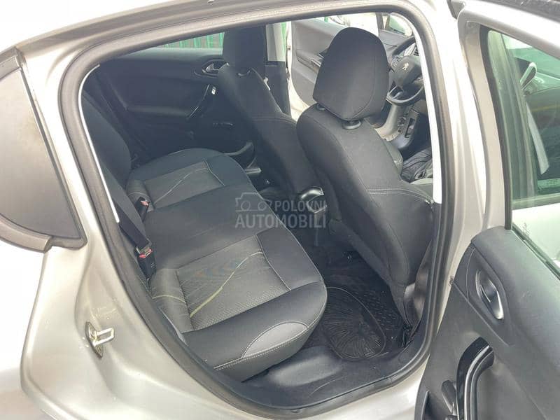 Peugeot 208 1.4 HDI