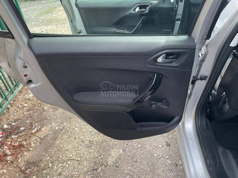 Peugeot 208 1.4 HDI