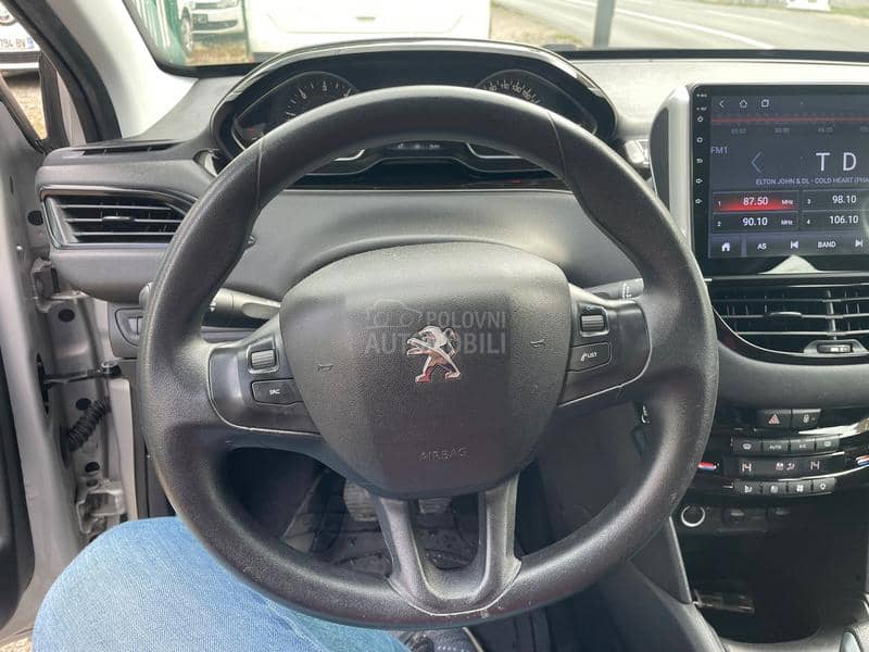 Peugeot 208 1.4 HDI
