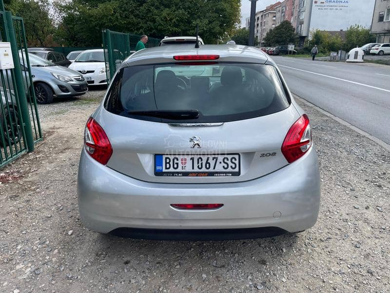 Peugeot 208 1.4 HDI