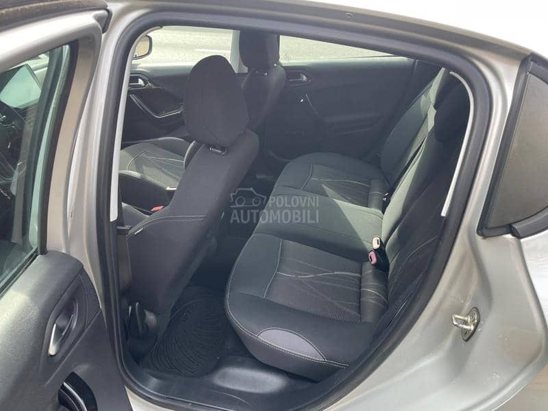 Peugeot 208 1.4 HDI