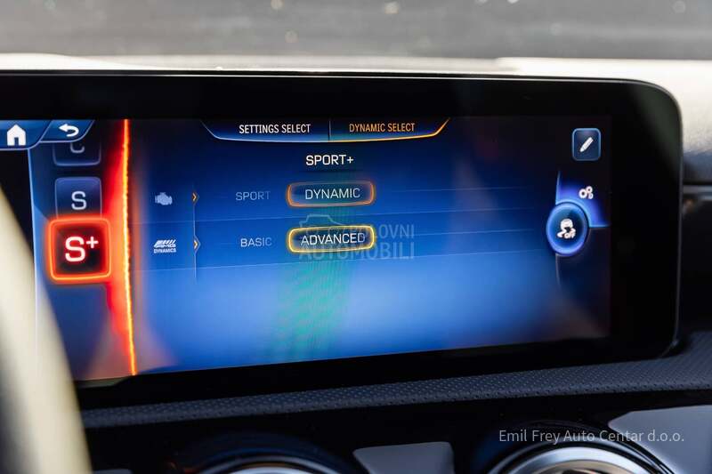 Mercedes Benz A 35 AMG 4MATIC