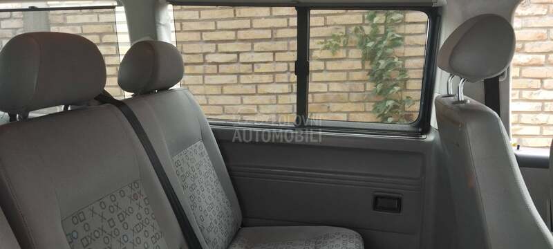 Volkswagen Transporter T5 