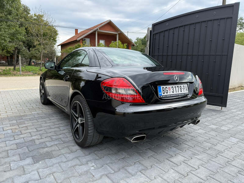 Mercedes Benz SLK 200 komp. restajling