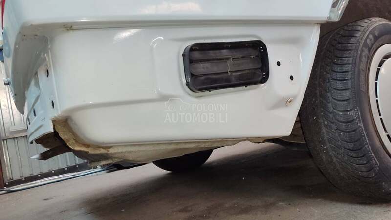 Mercedes Benz W124 