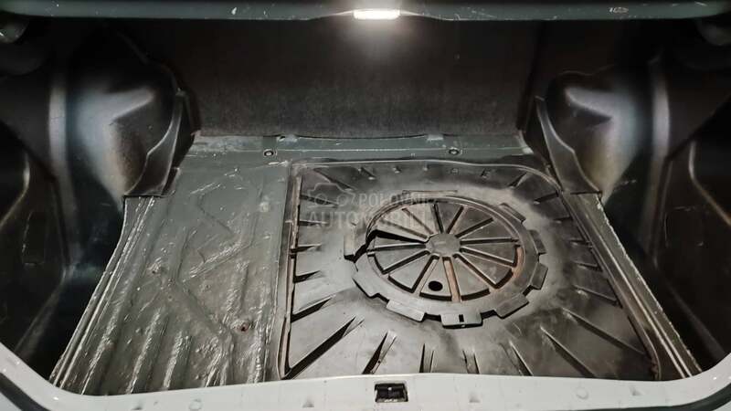 Mercedes Benz W124 