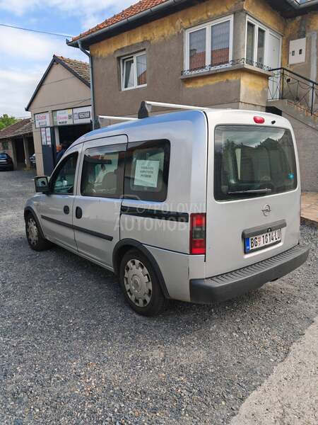 Opel Combo 1.6 CNG