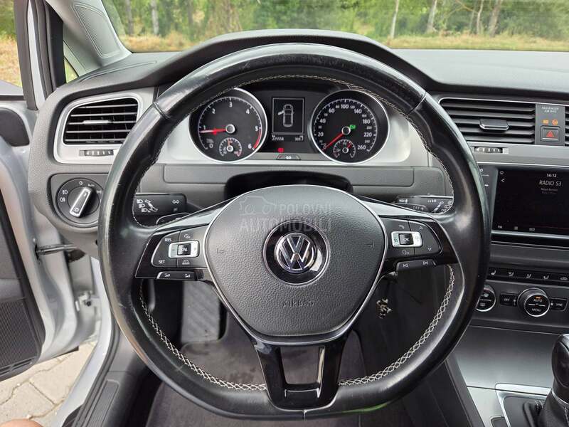 Volkswagen Golf 7 2.0 TDI DSG LOUNGE