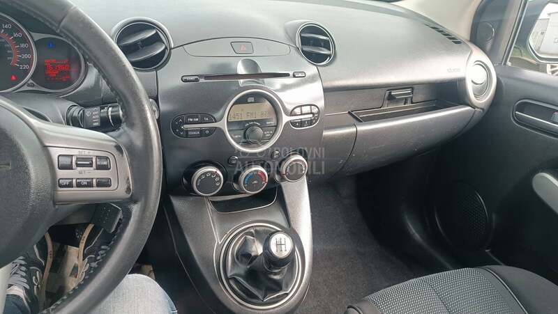 Mazda 2 1.5 GTA SPORT