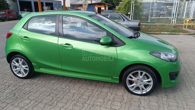 Mazda 2 1.5 GTA SPORT