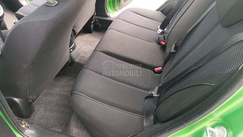 Mazda 2 1.5 GTA SPORT