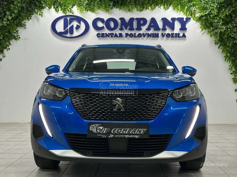 Peugeot 2008 1.2 ALLURE AUT
