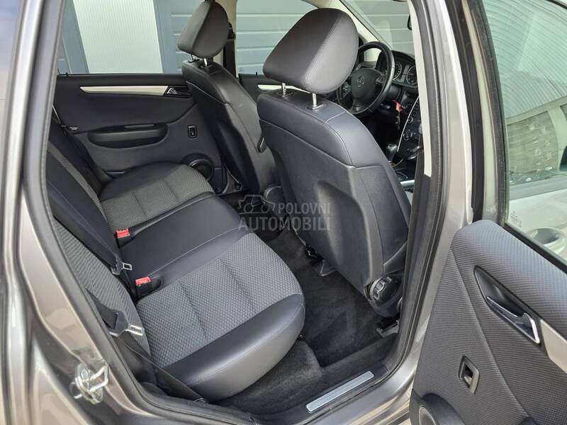 Mercedes Benz A 180 CDI AVANTGARDE