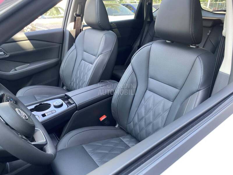 Nissan X-Trail ePow 4x4 Tekna Prem