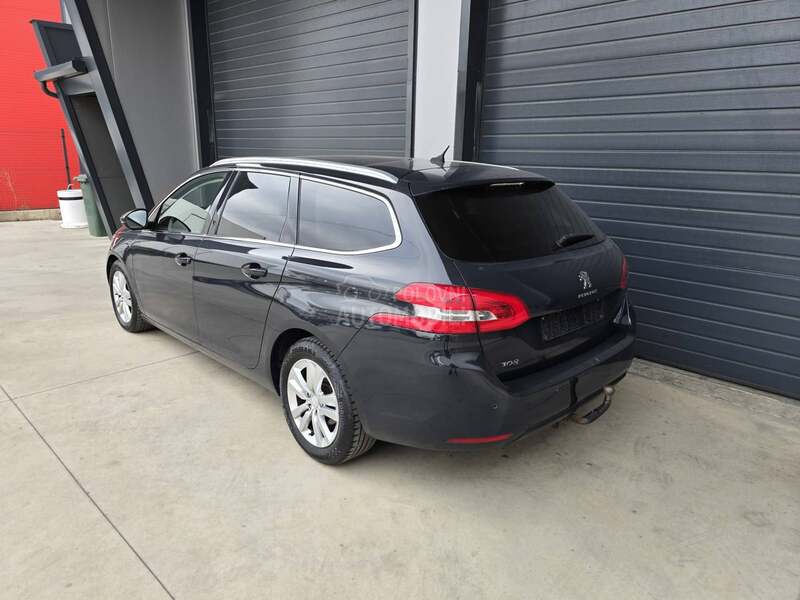 Peugeot 308 1.6 HDI PANO