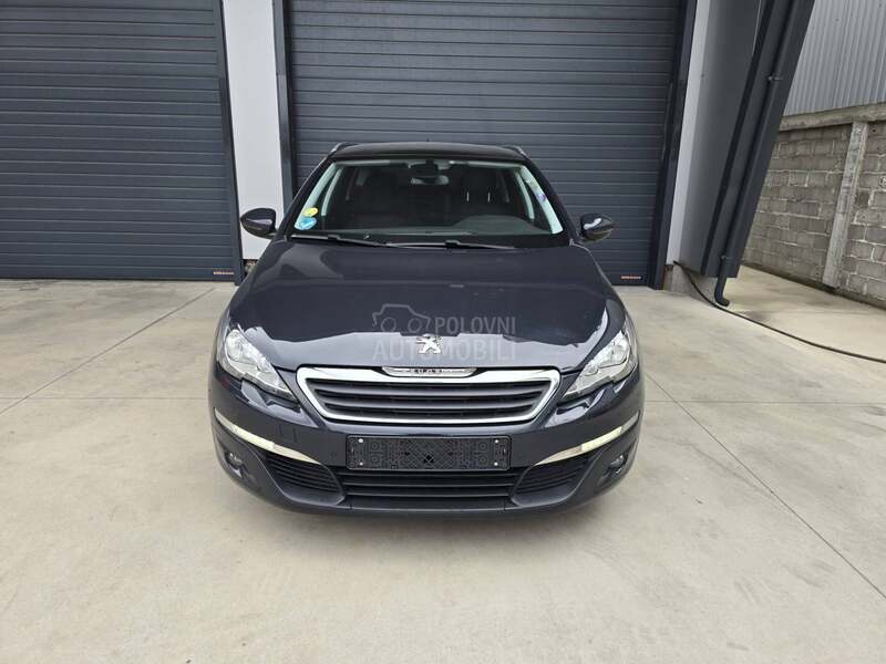 Peugeot 308 1.6 HDI PANO