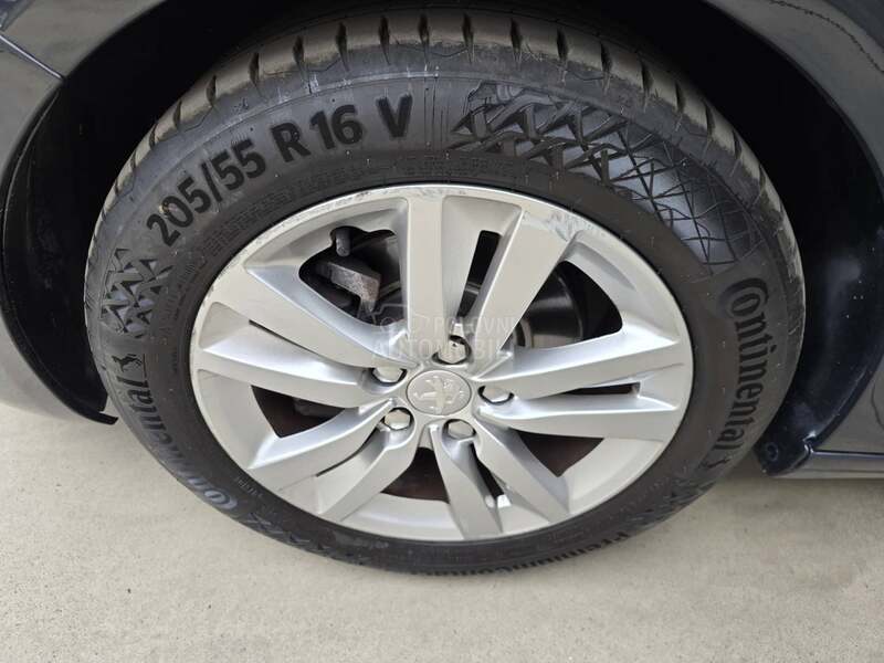 Peugeot 308 1.6 HDI PANO