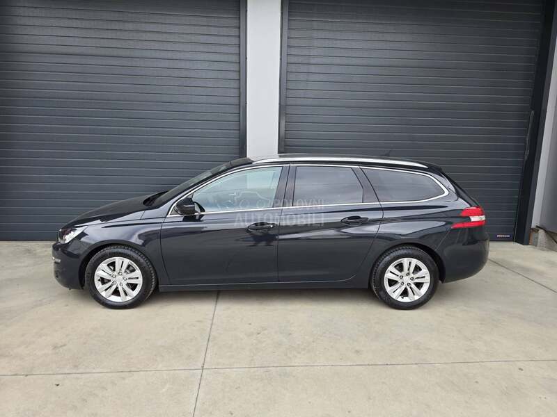 Peugeot 308 1.6 HDI PANO