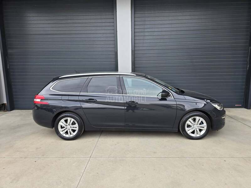 Peugeot 308 1.6 HDI PANO